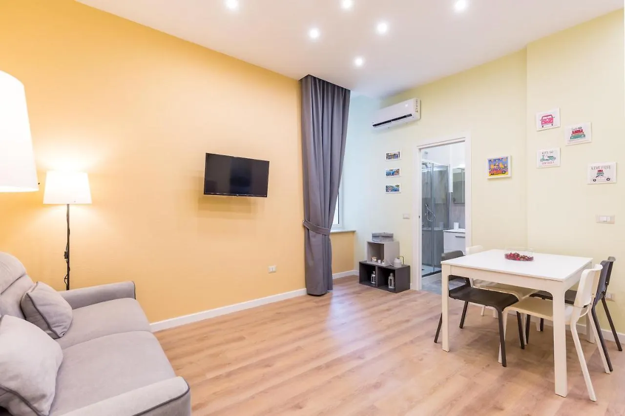 San Marcellino Cool And Central By Napoliapartments Itálie