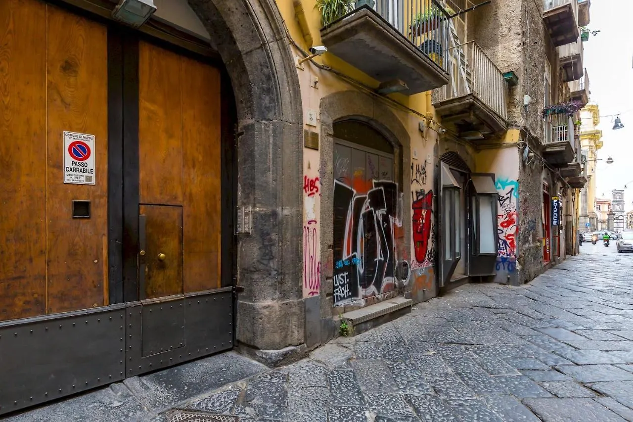 San Marcellino Cool And Central By Napoliapartments Napoli