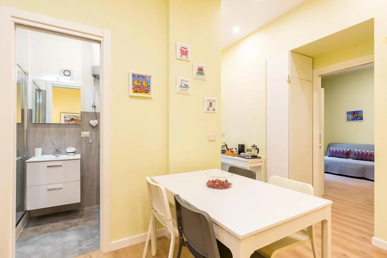 San Marcellino Cool And Central By Napoliapartments Appartamento Napoli